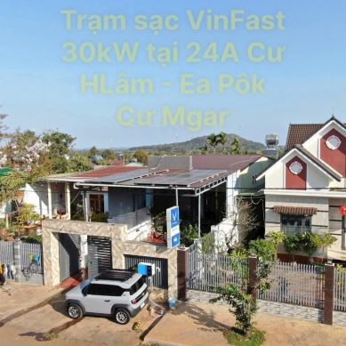 z6379435947194_76c90e922d51e40fe27d10d085d2716d Trạm sạc nhượng quyền kết hợp điện mặt trời